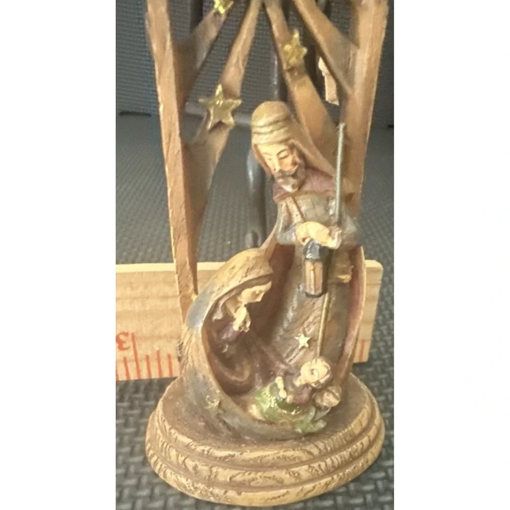 Hanging or Standing Resin Nativity Scene Ornament Rustic Holy Family Christmas